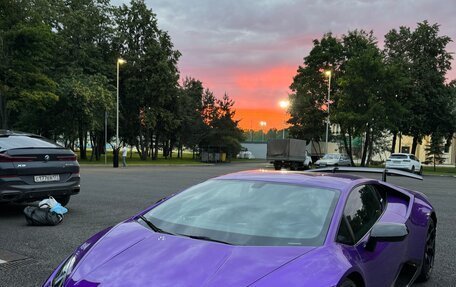 Lamborghini Huracán, 2019 год, 30 000 000 рублей, 11 фотография