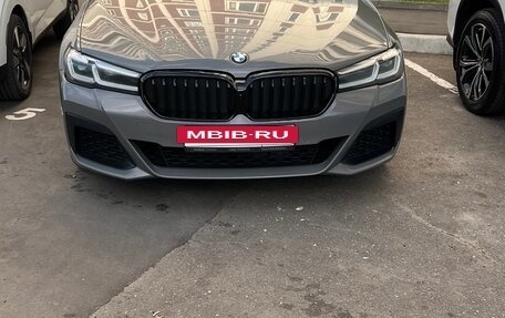 BMW 5 серия, 2020 год, 4 400 000 рублей, 2 фотография