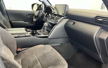 Toyota Land Cruiser, 2023 год, 11 100 000 рублей, 11 фотография