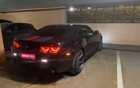 Chevrolet Camaro IV, 2011 год, 2 500 000 рублей, 3 фотография