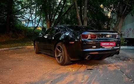 Chevrolet Camaro IV, 2011 год, 2 500 000 рублей, 4 фотография