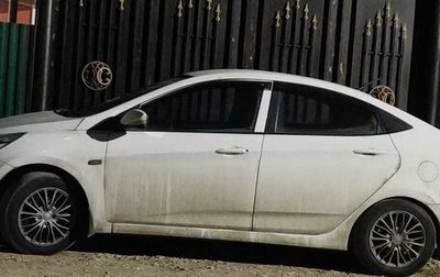 Hyundai Solaris II рестайлинг, 2011 год, 700 000 рублей, 1 фотография