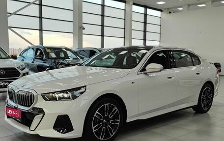 BMW 5 серия, 2024 год, 9 099 000 рублей, 1 фотография