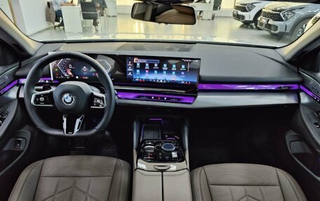 BMW 5 серия, 2024 год, 9 099 000 рублей, 7 фотография