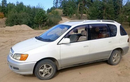 Toyota Ipsum II, 2001 год, 450 000 рублей, 3 фотография