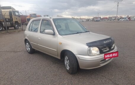 Nissan March II, 2001 год, 239 000 рублей, 2 фотография