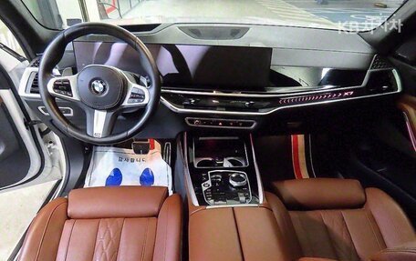 BMW X7, 2022 год, 9 900 010 рублей, 7 фотография