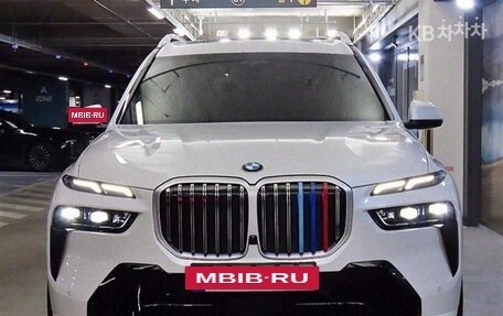 BMW X7, 2022 год, 9 900 010 рублей, 2 фотография