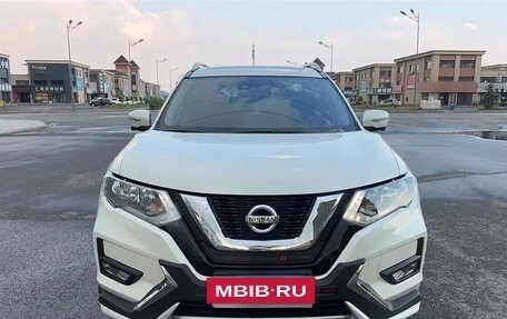 Nissan X-Trail, 2021 год, 2 100 000 рублей, 2 фотография