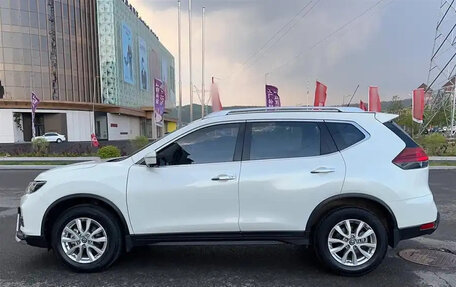 Nissan X-Trail, 2021 год, 2 100 000 рублей, 4 фотография