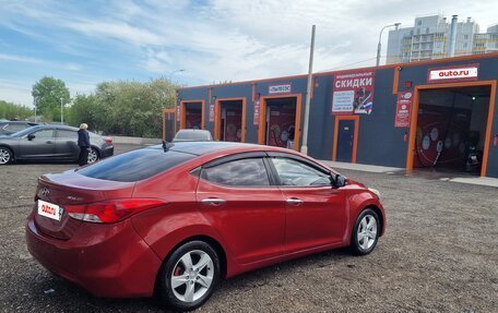 Hyundai Avante, 2011 год, 950 000 рублей, 3 фотография
