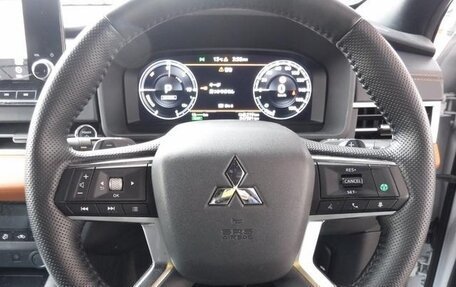 Mitsubishi Outlander, 2022 год, 2 790 099 рублей, 10 фотография
