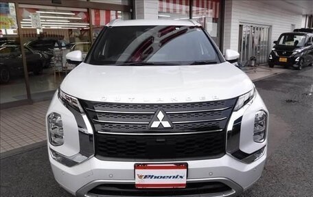 Mitsubishi Outlander, 2022 год, 2 790 099 рублей, 2 фотография