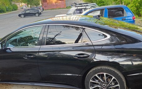 Hyundai Sonata VIII, 2021 год, 2 650 000 рублей, 2 фотография