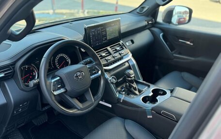 Toyota Land Cruiser, 2023 год, 12 700 000 рублей, 11 фотография