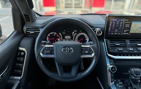Toyota Land Cruiser, 2023 год, 12 700 000 рублей, 15 фотография
