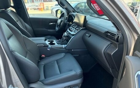 Toyota Land Cruiser, 2023 год, 12 700 000 рублей, 27 фотография