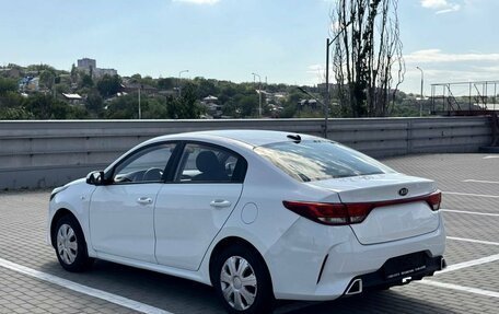 KIA Rio IV, 2020 год, 1 120 000 рублей, 5 фотография