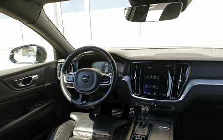 Volvo S60 III, 2019 год, 2 900 000 рублей, 13 фотография
