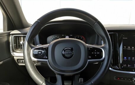Volvo S60 III, 2019 год, 2 900 000 рублей, 14 фотография