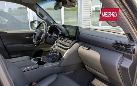 Toyota Land Cruiser, 2021 год, 10 300 000 рублей, 32 фотография