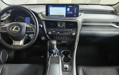 Lexus RX IV рестайлинг, 2019 год, 3 895 000 рублей, 11 фотография