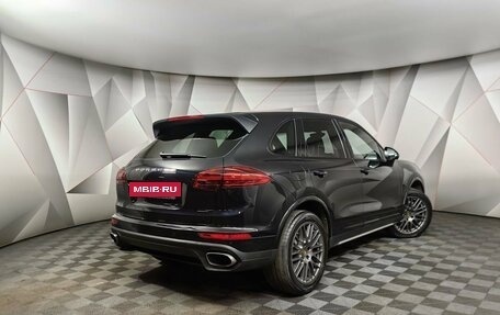 Porsche Cayenne III, 2017 год, 5 600 000 рублей, 2 фотография