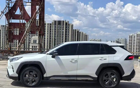 Toyota RAV4, 2022 год, 2 490 099 рублей, 8 фотография