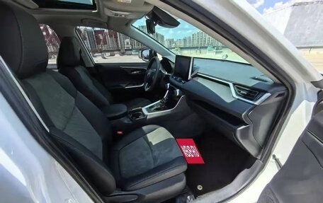 Toyota RAV4, 2022 год, 2 490 099 рублей, 15 фотография