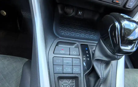 Toyota RAV4, 2022 год, 2 490 099 рублей, 18 фотография