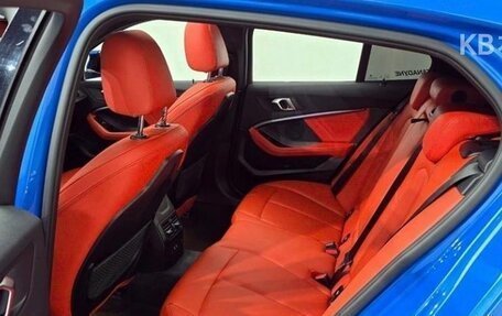 BMW 1 серия, 2021 год, 2 273 000 рублей, 15 фотография