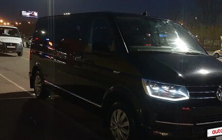 Volkswagen Caravelle T6 рестайлинг, 2017 год, 2 850 000 рублей, 6 фотография