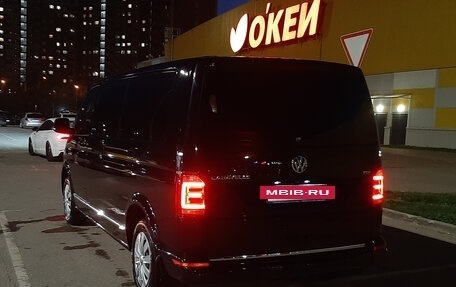 Volkswagen Caravelle T6 рестайлинг, 2017 год, 2 850 000 рублей, 21 фотография