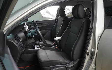 KIA Rio IV, 2019 год, 1 575 000 рублей, 10 фотография