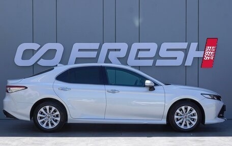 Toyota Camry, 2019 год, 2 998 000 рублей, 5 фотография