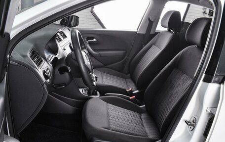 Volkswagen Polo VI (EU Market), 2015 год, 849 000 рублей, 10 фотография