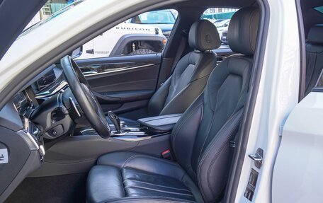 BMW 5 серия, 2017 год, 3 360 000 рублей, 10 фотография