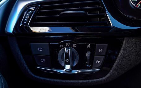 BMW 5 серия, 2017 год, 3 360 000 рублей, 21 фотография
