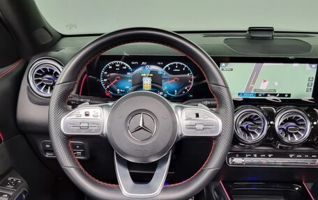 Mercedes-Benz GLB, 2022 год, 3 550 000 рублей, 10 фотография