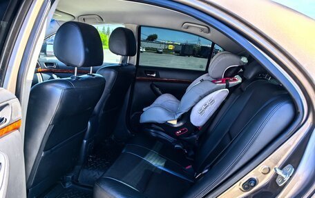 Toyota Avensis III рестайлинг, 2006 год, 875 000 рублей, 3 фотография