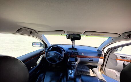 Toyota Avensis III рестайлинг, 2006 год, 875 000 рублей, 14 фотография