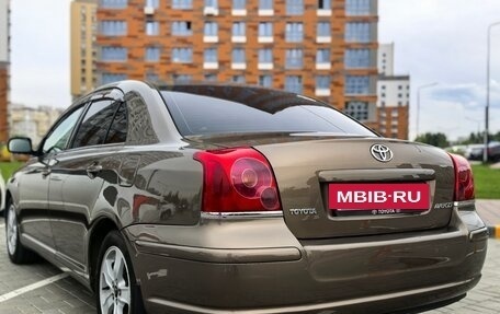 Toyota Avensis III рестайлинг, 2006 год, 875 000 рублей, 19 фотография