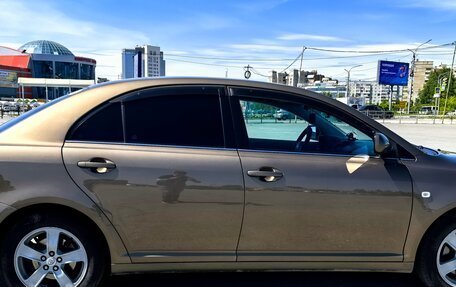 Toyota Avensis III рестайлинг, 2006 год, 875 000 рублей, 23 фотография