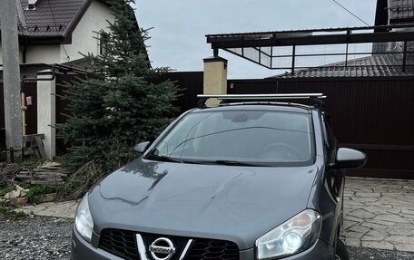 Nissan Qashqai, 2010 год, 970 000 рублей, 2 фотография