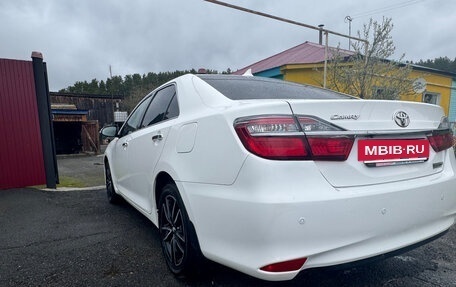 Toyota Camry, 2017 год, 2 410 000 рублей, 4 фотография