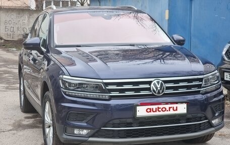 Volkswagen Tiguan II, 2017 год, 1 950 000 рублей, 2 фотография