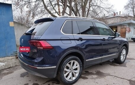Volkswagen Tiguan II, 2017 год, 1 950 000 рублей, 4 фотография