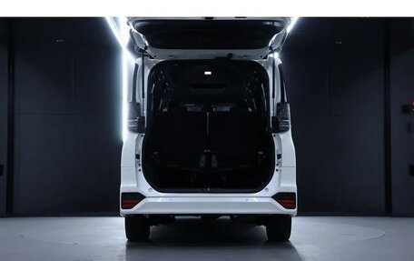Toyota Voxy, 2022 год, 3 200 060 рублей, 9 фотография
