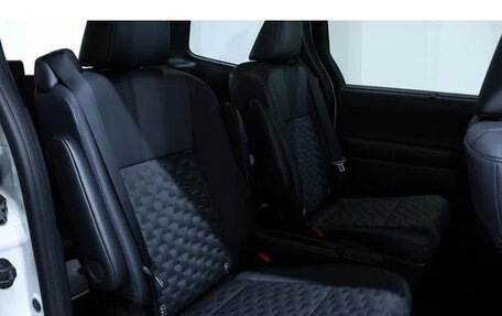Toyota Voxy, 2022 год, 3 200 060 рублей, 14 фотография