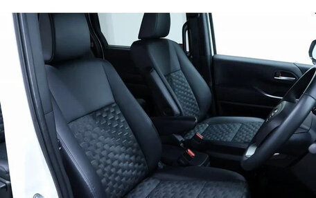Toyota Voxy, 2022 год, 3 200 060 рублей, 13 фотография